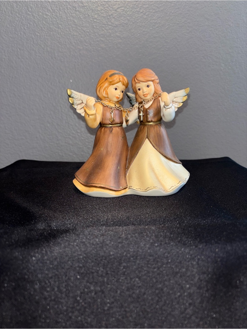 Goebel Limited Edition porcelain figurine titled “Weihnacht